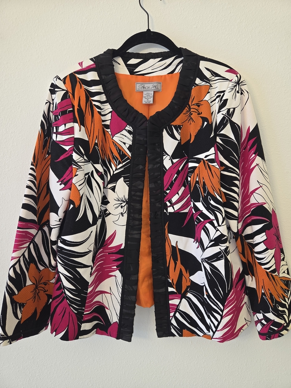 Tropical Floral Open-Front Blazer Jacket in Black, Pink & Orange - Picture 4 of 9